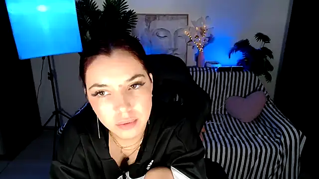 Snapshot of SEXY-GODDESabrina chatting on February 2025 02:51:02 AM SEXY-GODDESabrina online show from February 2025 02:51:02 AM