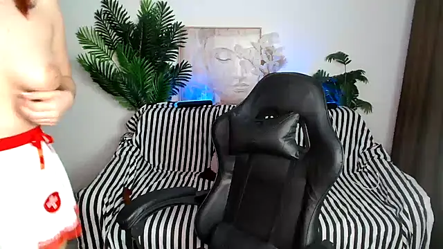Snapshot of SEXY-GODDESabrina chatting on March 2025 12:58:02 AM SEXY-GODDESabrina online show from March 2025 12:58:02 AM