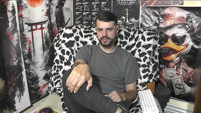 Snapshot of 00george chatting on April 2026 10:34:02 PM 00george online show from April 2026 10:34:02 PM