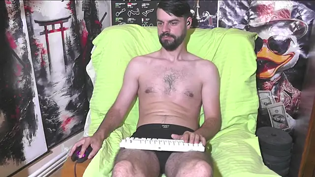 Snapshot of 00george chatting on June 2026 04:32:02 AM 00george online show from June 2026 04:32:02 AM