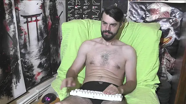 Snapshot of 00george chatting on June 2026 04:39:02 AM 00george online show from June 2026 04:39:02 AM