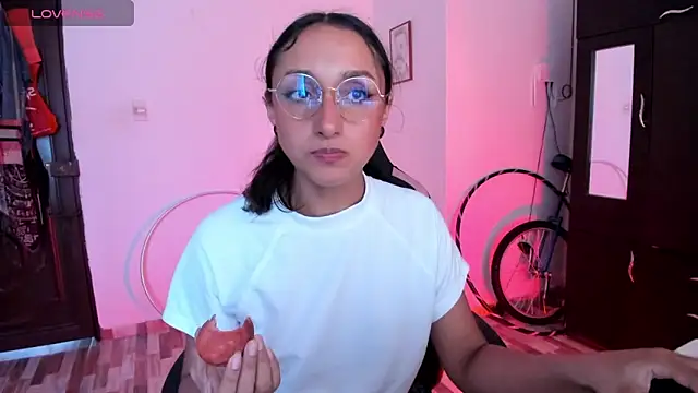 adrena 10 online show from April 2026 08:14:02 PM