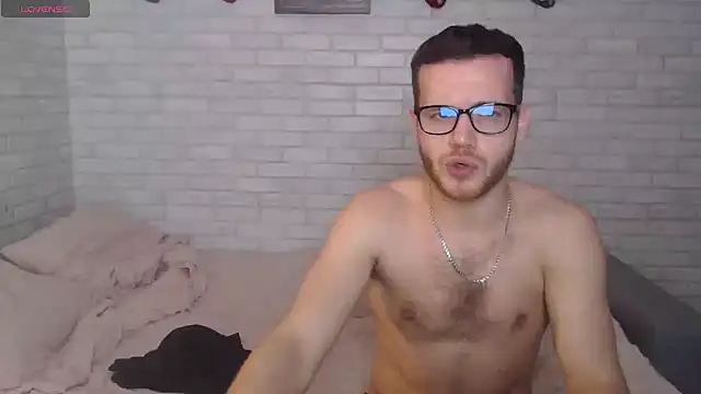 Snapshot of Alexxx_horny chatting on December 2024 08:00:01 PM Alexxx horny online show from December 2024 08:00:01 PM