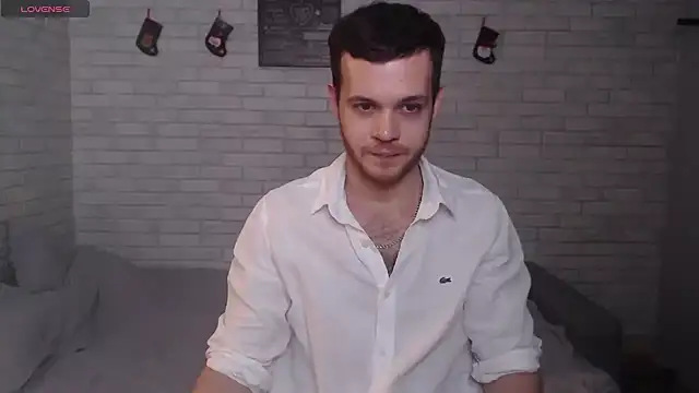 Snapshot of Alexxx_horny chatting on January 2025 02:40:02 PM Alexxx horny online show from January 2025 02:40:02 PM