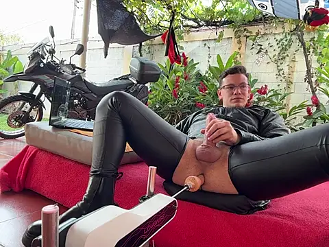 simon and david online show from November 2025 07:35:02 PM