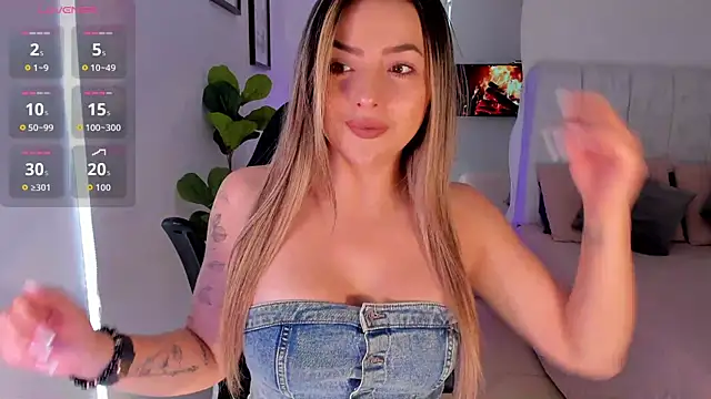 AmyWood online show from June 2026 03:14:02 PM