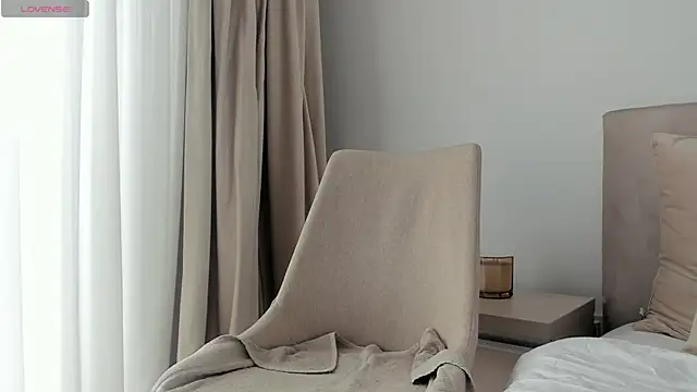 VickyStonee online show from May 2026 09:48:01 AM