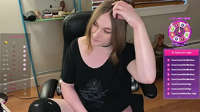 luluvaladon online show from March 2025 11:56:02 PM