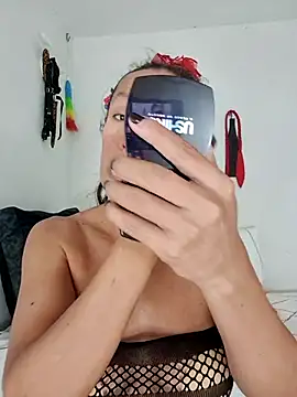 YOURSDEBORA online show from March 2026 06:33:01 PM