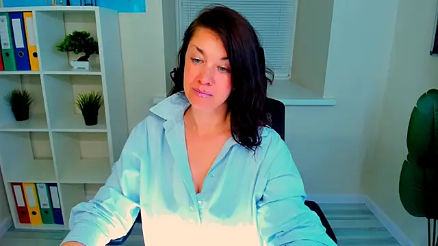 AnaMills online show from June 2026 02:24:02 AM