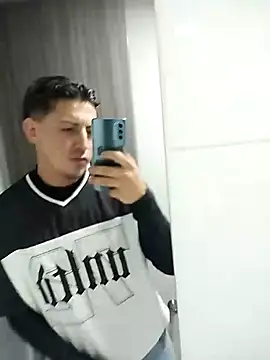 AndyM-10 online show from February 2026 12:04:02 AM