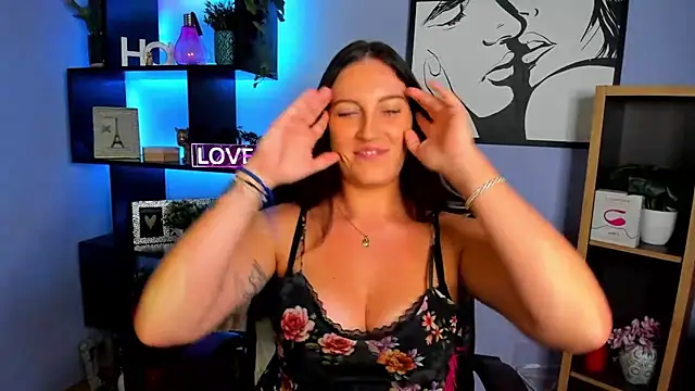 Snapshot of FUN_AMI chatting on November 2025 02:29:02 PM FUN AMI online show from November 2025 02:29:02 PM