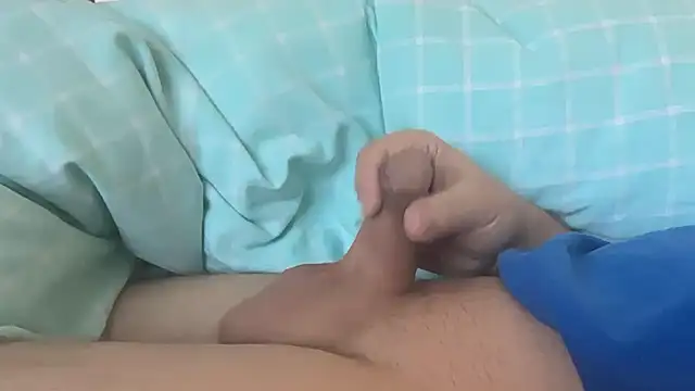 Snapshot of minnipippi chatting on March 2026 12:42:02 PM minnipippi online show from March 2026 12:42:02 PM