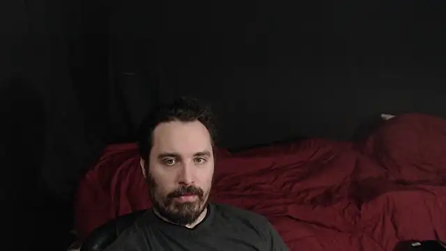 Snapshot of Metalstud chatting on December 2024 03:00:01 AM Metalstud online show from December 2024 03:00:01 AM