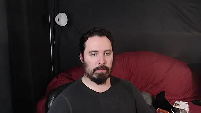 Snapshot of Metalstud chatting on January 2025 01:37:02 AM Metalstud online show from January 2025 01:37:02 AM