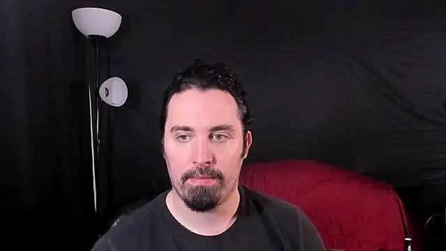 Snapshot of Metalstud chatting on January 2025 08:40:01 PM Metalstud online show from January 2025 08:40:01 PM