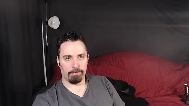 Snapshot of Metalstud chatting on January 2025 07:59:02 PM Metalstud online show from January 2025 07:59:02 PM