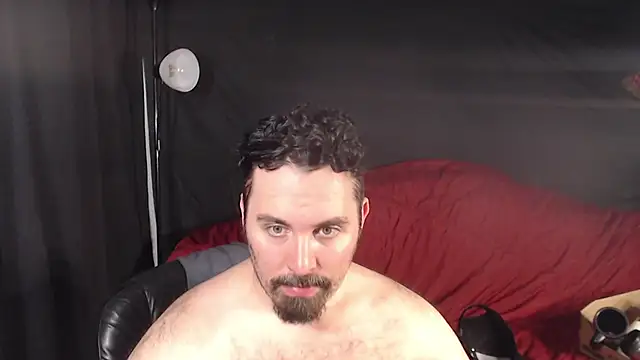 Snapshot of Metalstud chatting on February 2025 01:04:02 AM Metalstud online show from February 2025 01:04:02 AM