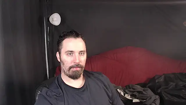 Snapshot of Metalstud chatting on February 2025 01:33:01 PM Metalstud online show from February 2025 01:33:01 PM