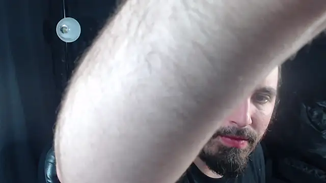 Snapshot of Metalstud chatting on March 2025 12:38:01 AM Metalstud online show from March 2025 12:38:01 AM