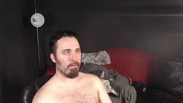 Snapshot of Metalstud chatting on March 2025 06:08:01 AM Metalstud online show from March 2025 06:08:01 AM