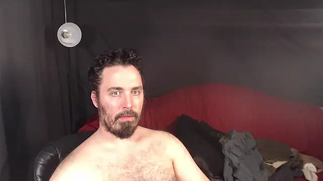 Snapshot of Metalstud chatting on March 2025 12:56:02 AM Metalstud online show from March 2025 12:56:02 AM