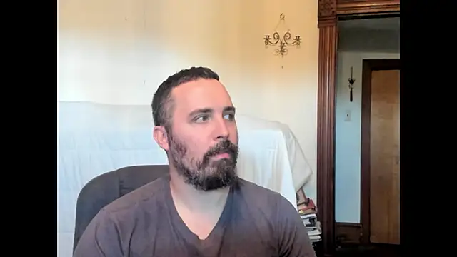 Snapshot of Metalstud chatting on September 2025 06:09:02 PM Metalstud online show from September 2025 06:09:02 PM