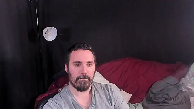 Snapshot of Metalstud chatting on November 2025 02:33:01 AM Metalstud online show from November 2025 02:33:01 AM