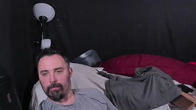 Metalstud online show from May 2026 01:00:01 AM