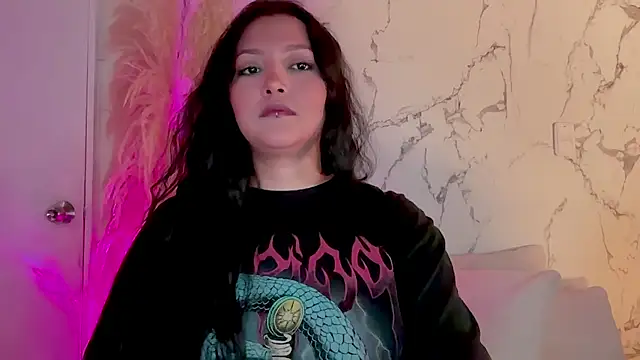 MarcellaGriffin online show from June 2026 01:53:02 PM