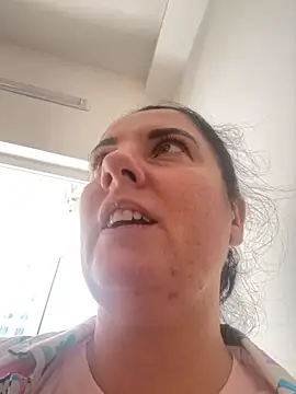 alisiaparril online show from November 2025 05:17:01 AM