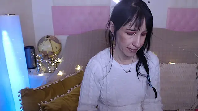 -carla- online show from December 2024 08:15:02 AM