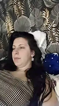 Snapshot of lolyforyou chatting on December 2025 12:27:01 AM lolyforyou online show from December 2025 12:27:01 AM