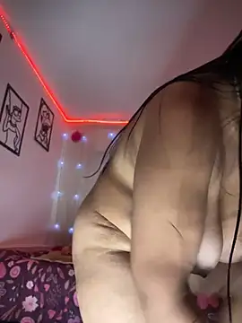 Emma Brown 12 online show from May 2026 09:10:02 PM