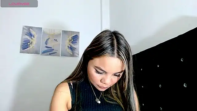 Kylie loveee online show from February 2026 07:56:02 PM