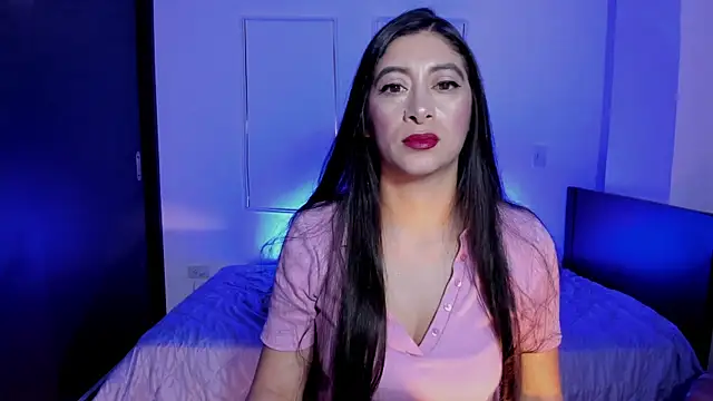 MeganWhite3 online show from April 2026 10:18:01 PM