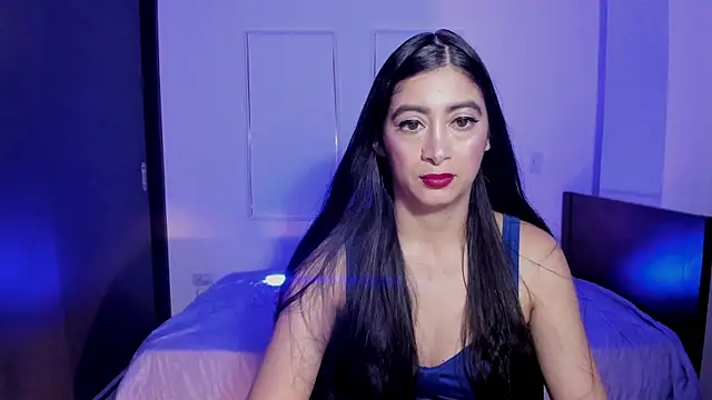 Snapshot of MeganWhite3 chatting on May 2026 02:31:01 AM MeganWhite3 online show from May 2026 02:31:01 AM