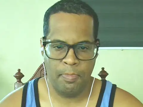 thesugar32 online show from April 2026 12:21:02 PM