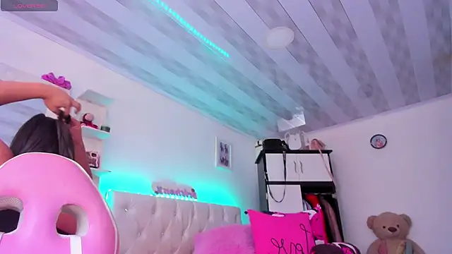 briitany hot online show from January 2025 03:27:01 PM