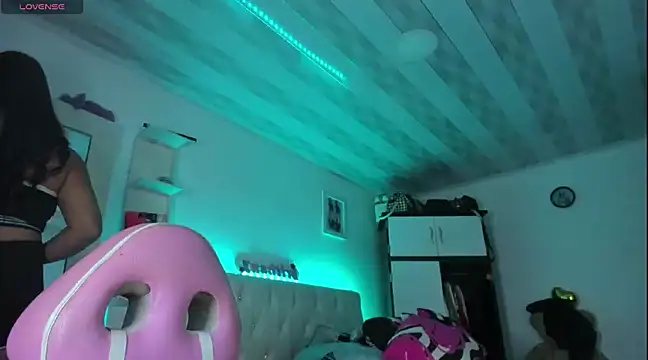 briitany hot online show from March 2025 12:10:01 AM