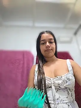 Andrea-Queen online show from May 2026 07:52:01 PM