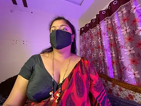 Snapshot of Love_4Sex chatting on March 2026 05:55:02 AM Love 4Sex online show from March 2026 05:55:02 AM