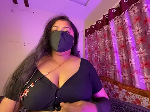 Snapshot of Love_4Sex chatting on April 2026 04:43:02 AM Love 4Sex online show from April 2026 04:43:02 AM