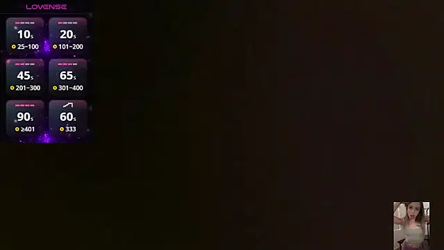 Snapshot of Blondiewithanass chatting on November 2025 03:39:01 AM Blondiewithanass online show from November 2025 03:39:01 AM