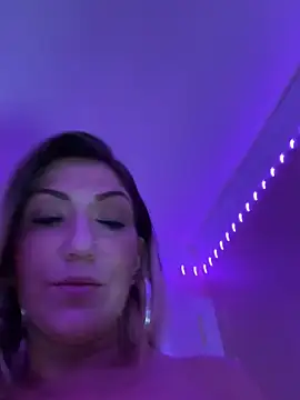 Snapshot of LittleMissEeve chatting on February 2025 03:56:02 AM LittleMissEeve online show from February 2025 03:56:02 AM