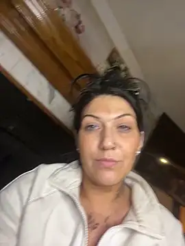 LittleMissEeve online show from June 2026 02:12:01 AM