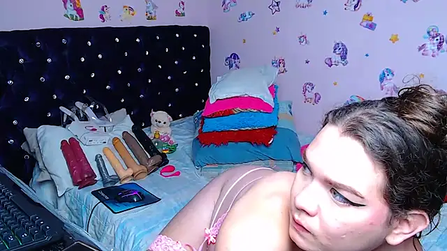 ShantalBlonde online show from October 2025 01:28:01 AM