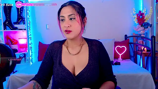 Annie p online show from May 2026 11:54:01 PM