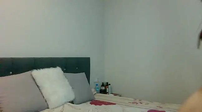 Snapshot of MonikaXXJoy chatting on February 2025 05:58:02 PM MonikaXXJoy online show from February 2025 05:58:02 PM