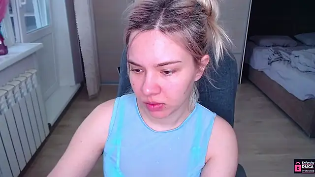 Lana  Nova online show from May 2026 05:57:02 AM